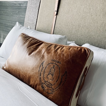 the george by valencia hotel collection