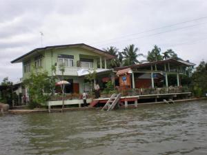 amphawa