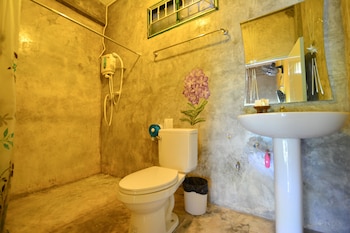 Raisongrao Resort,Khao Kho>>Khaem Son,3 star