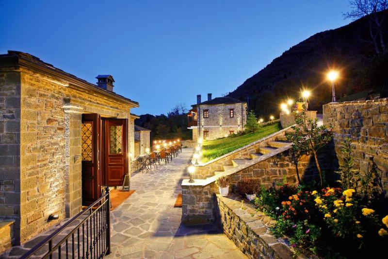 Hotel Athina,Elati>>Asprangeloi,4 star