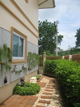 2n guesthouse