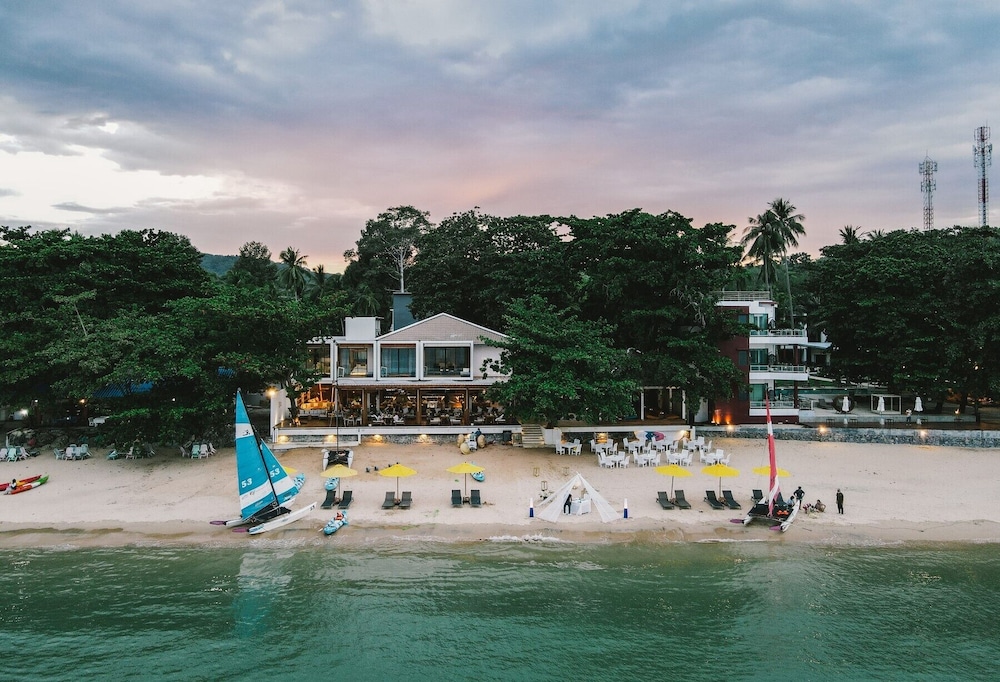 sichon cabana beach resort