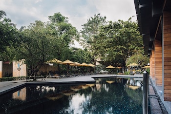 sichon cabana beach resort