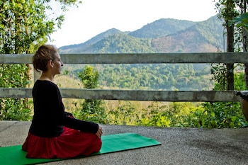 chestnut hill eco resort