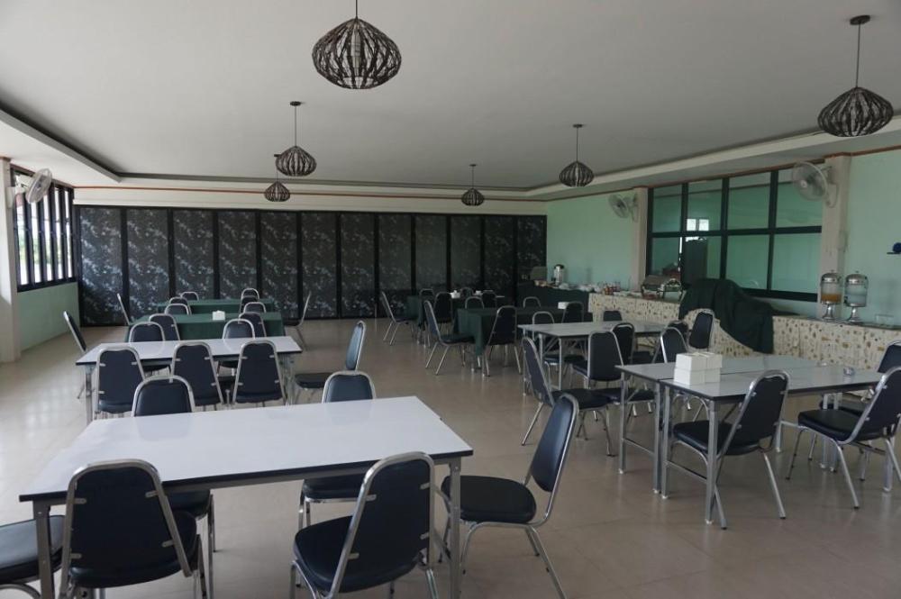 a nice resort and villa