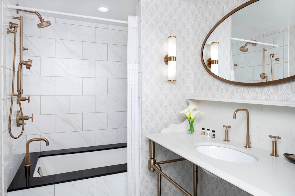 hotel leveque autograph collection