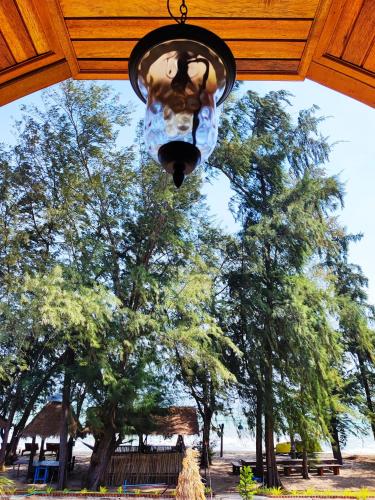 mumsa beach resort and restaurant