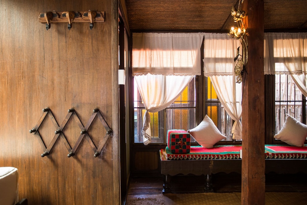 monfai culture house