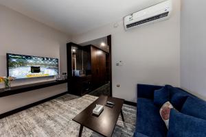 lily hotel suite mubarraz