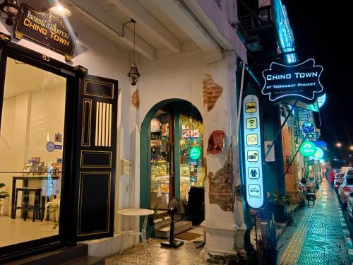 chino town at yaowarat phuket