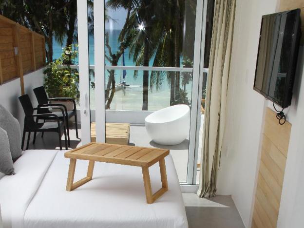 zuzuni boutique hotel