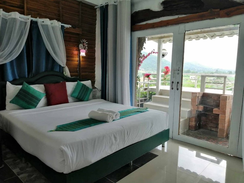 ingmhok country mountain view resort