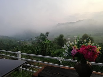 ingmhok country mountain view resort