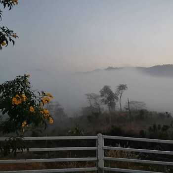 ingmhok country mountain view resort