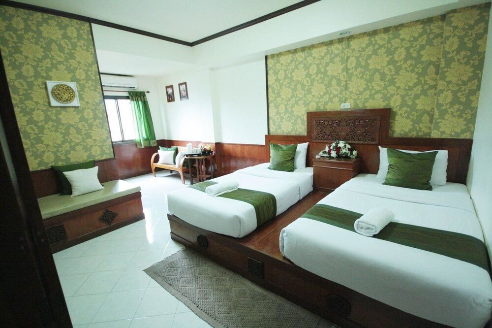 thana hotel and guesthouse