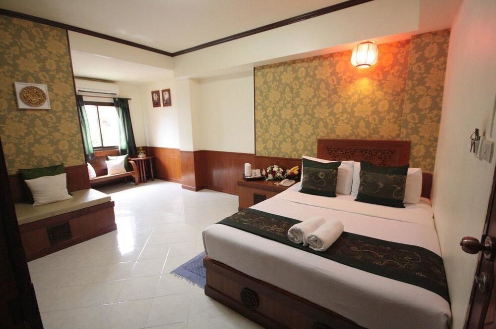 thana hotel and guesthouse