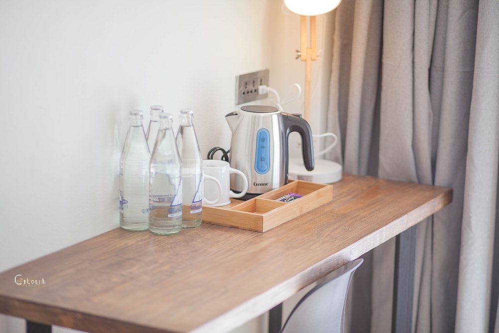 thana hotel and guesthouse