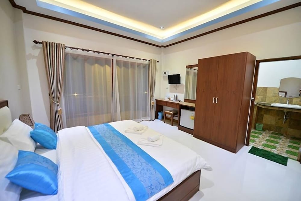 dusit phuphaya resort