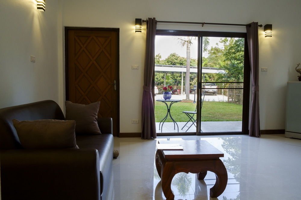 relax garden house