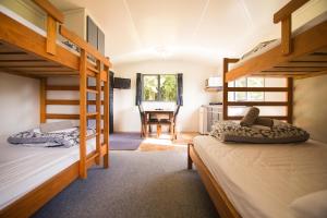 Stratford Motel & Holiday Park,Mount Taranaki>>Eltham,2 star