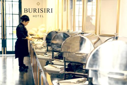 buri siri hotel