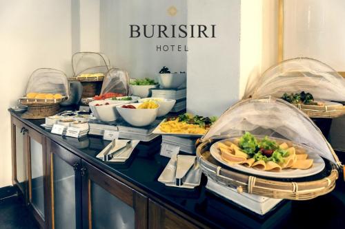 buri siri hotel