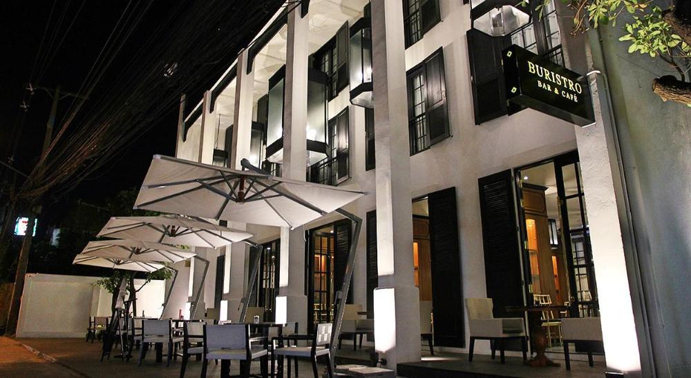 buri siri hotel
