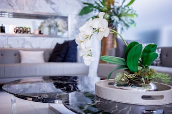 cubic bed pratunam hostel