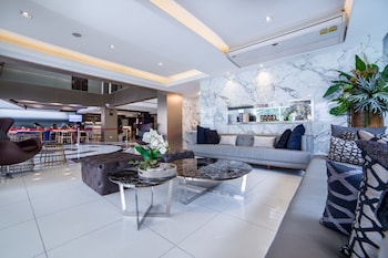 cubic bed pratunam hostel