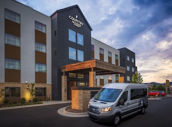 country inn and suites by radisson asheville river arts district