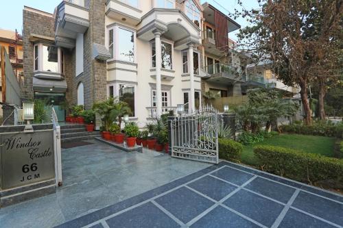 hotel windsor castle