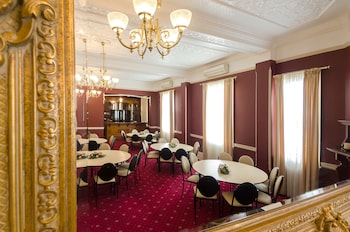 criterion hotel warwick