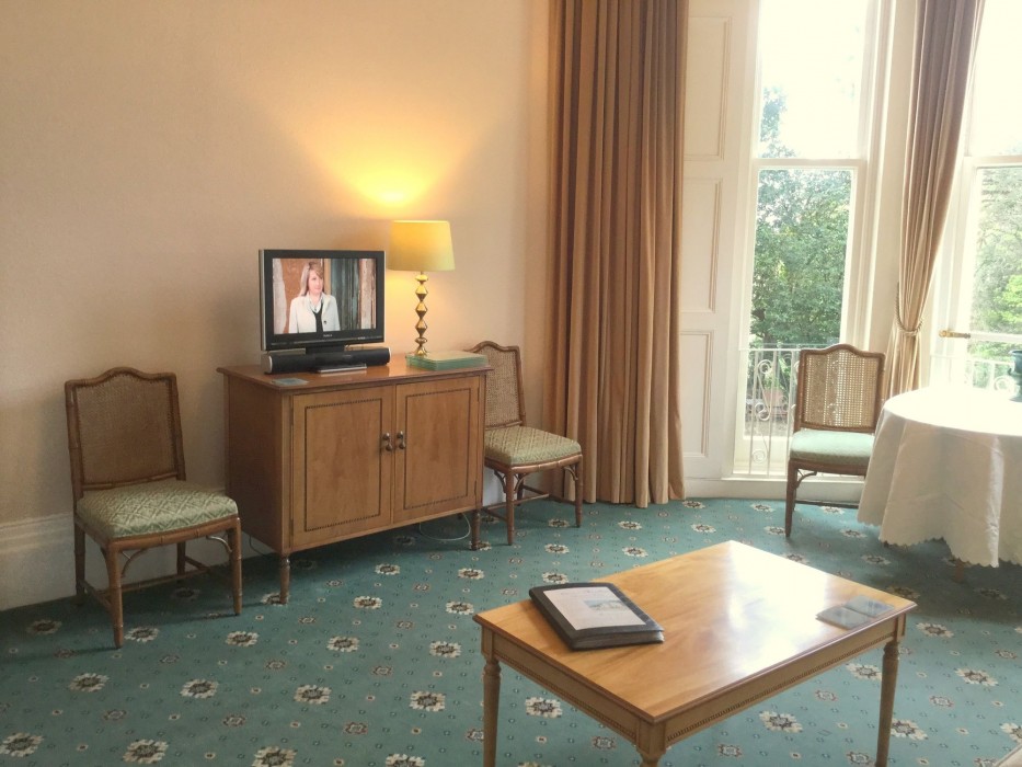 muntham holiday apartments and town house