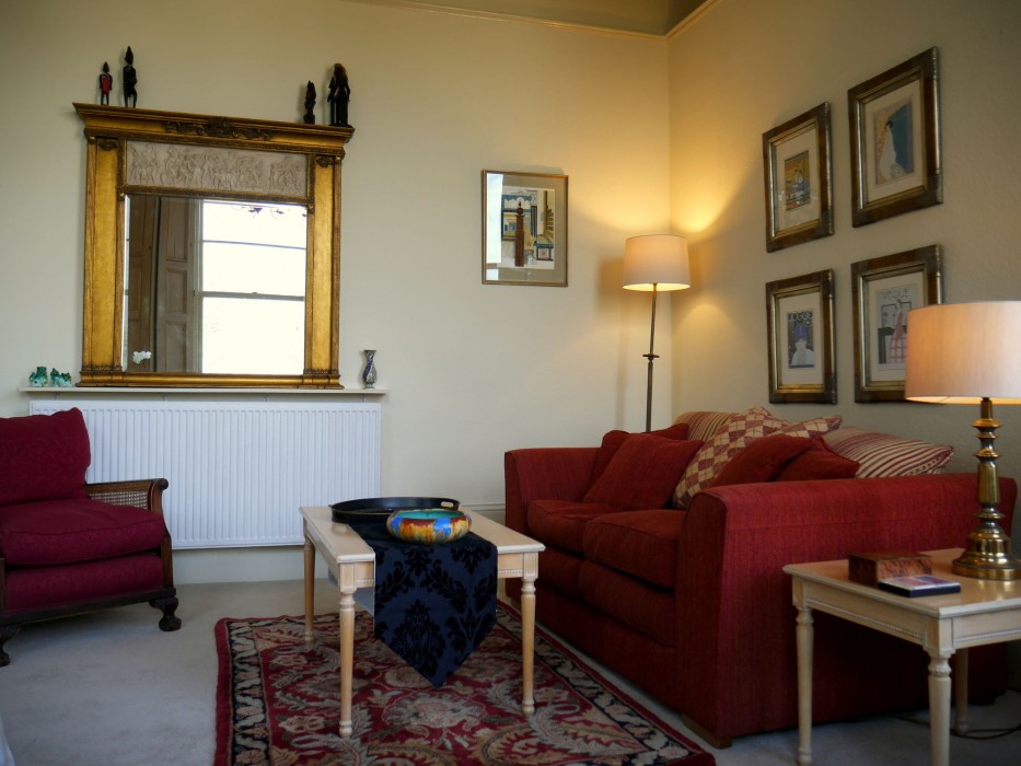 muntham holiday apartments and town house