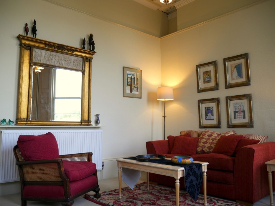 muntham holiday apartments and town house