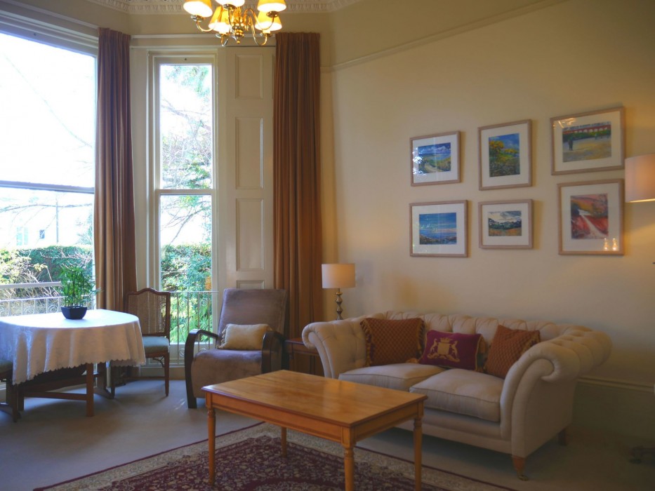 muntham holiday apartments and town house