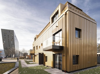 blackhome innsbruck city east