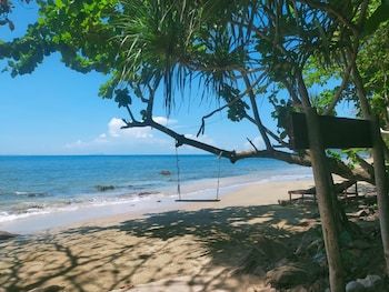 jungle hill beach bungalow