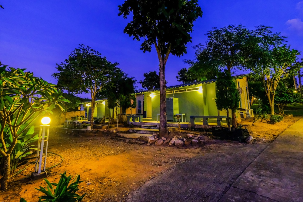 tewdoi garden resort