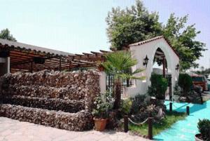 Achillion Palace,Drama>>Doxato,4 star