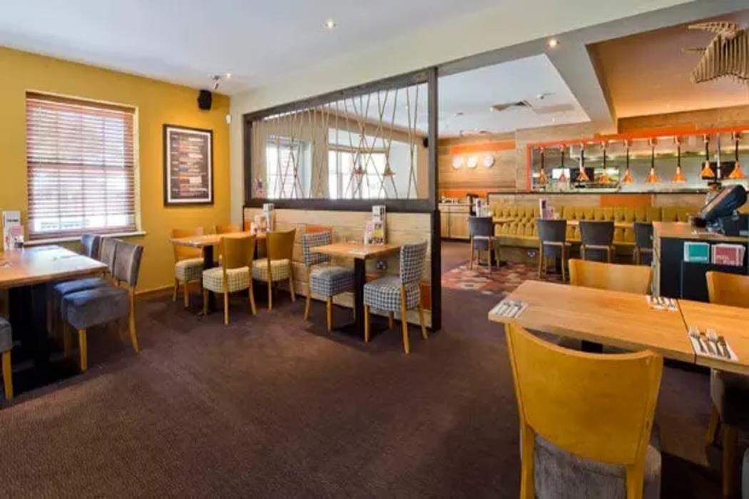 premier inn farnham