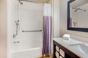La Quinta Inn & Suites By Wyndham Mcallen Convention Center,Hidalgo County>>Hidalgo,3 star