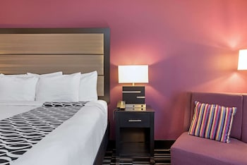 La Quinta Inn & Suites By Wyndham West Monroe,West Monroe>>Monroe,2.5 star