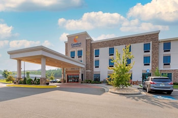 comfort inn and suites