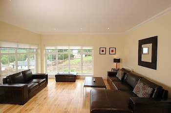 bcc lochness cottages