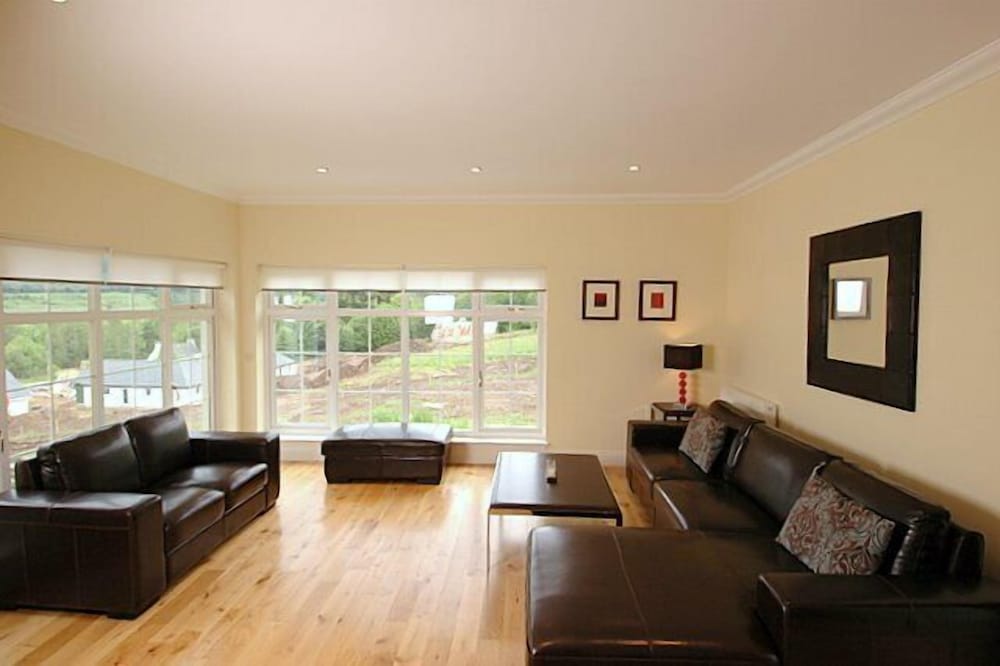 bcc lochness cottages