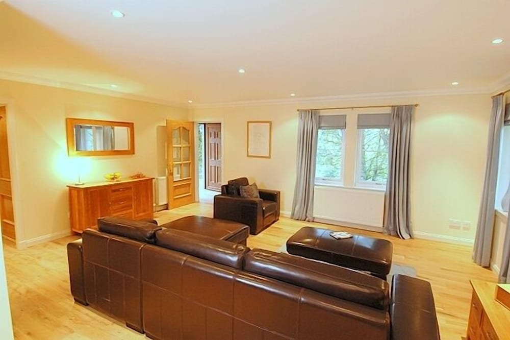 bcc lochness cottages
