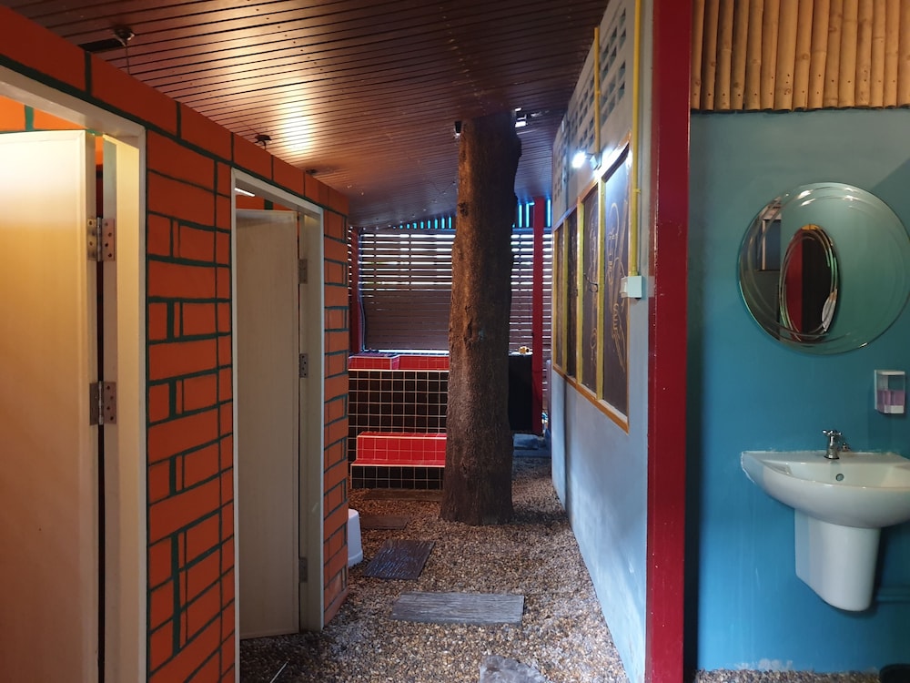 super hostel