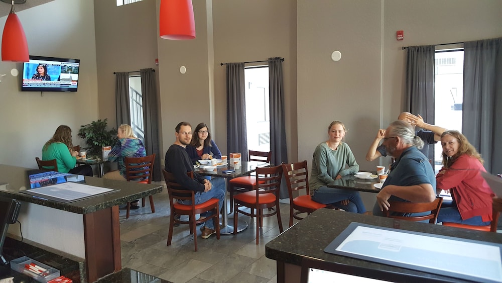 econo lodge forrest city i 40