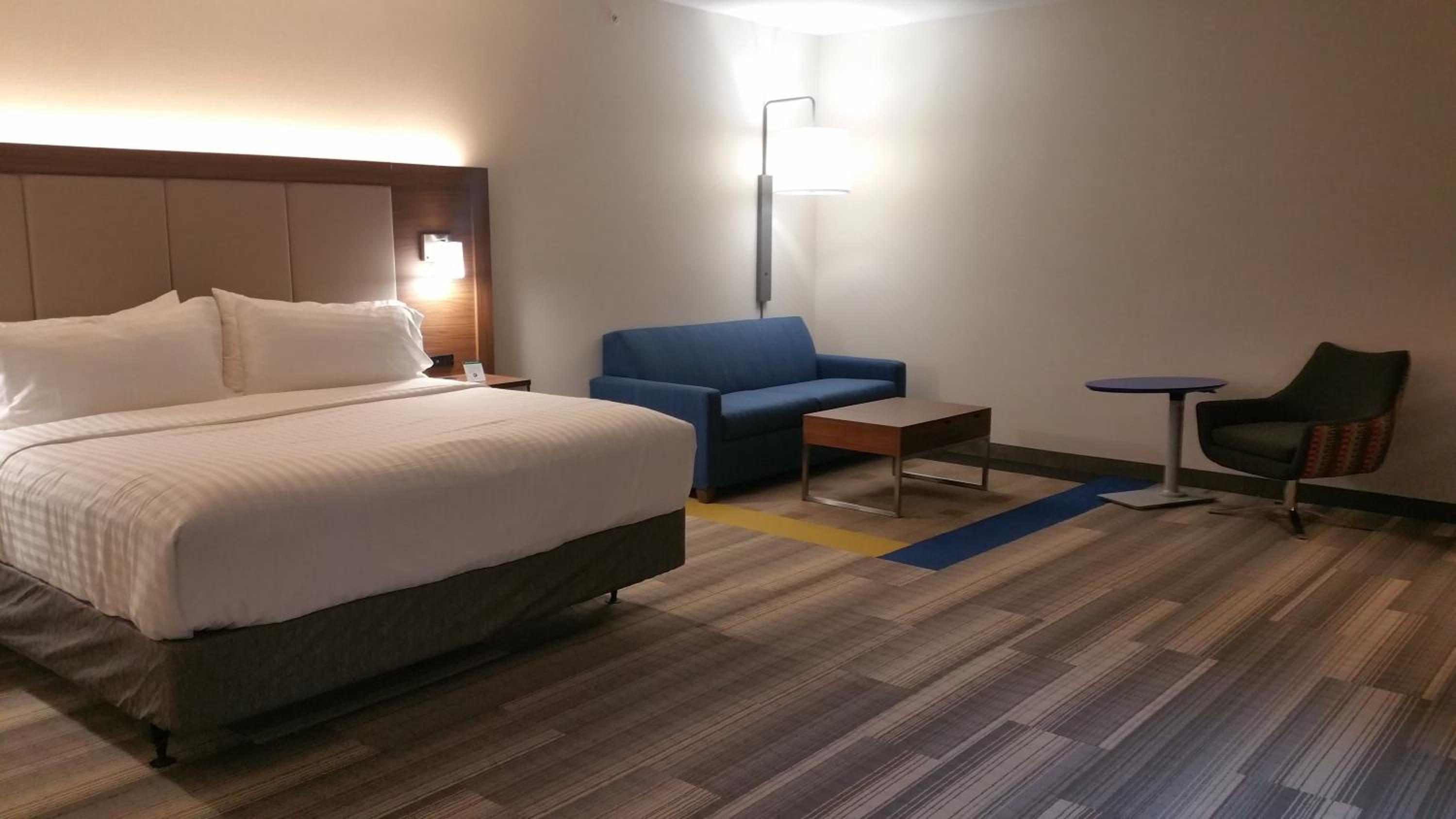 holiday inn express and suites ithaca by ihg